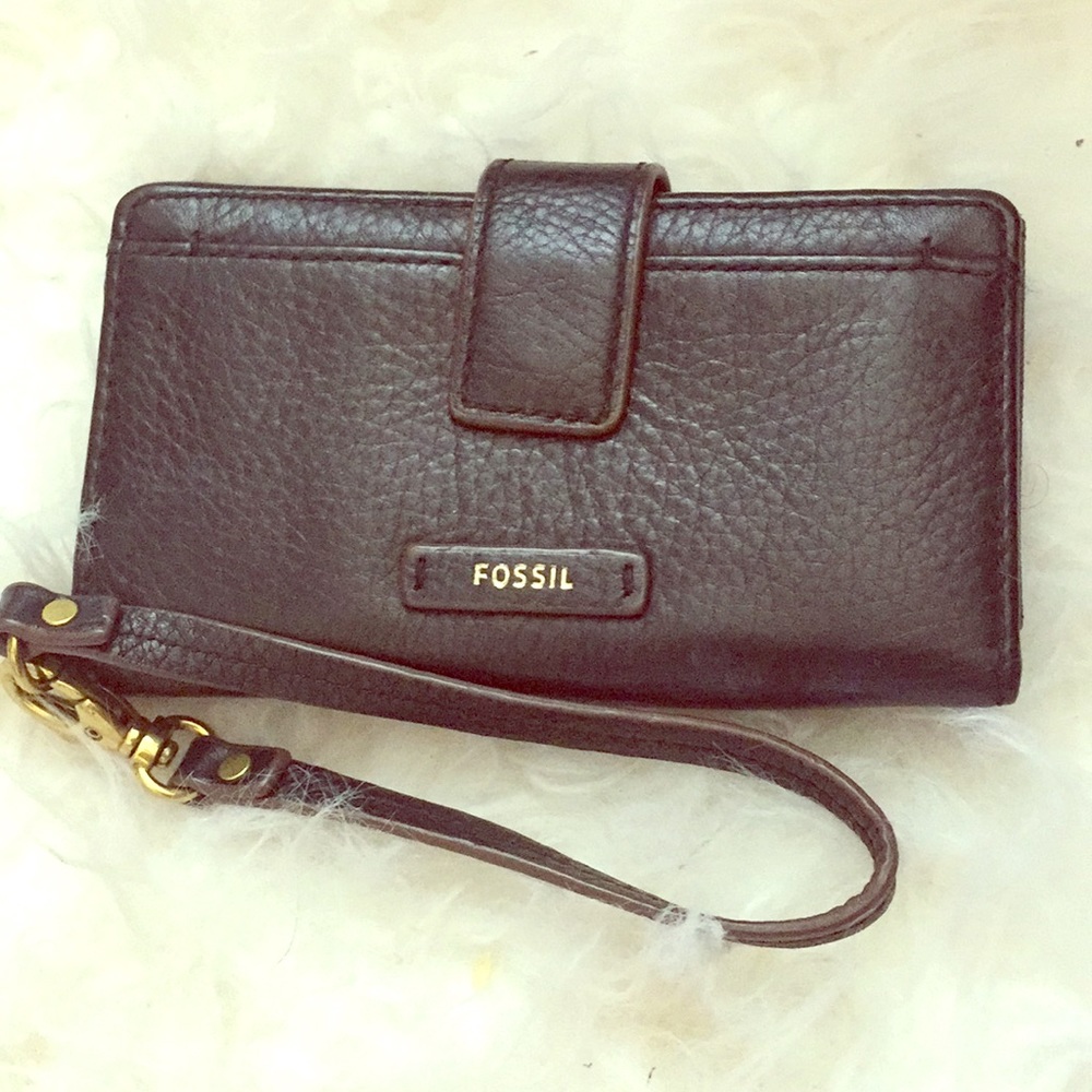 Sleek Fossil Wristlet